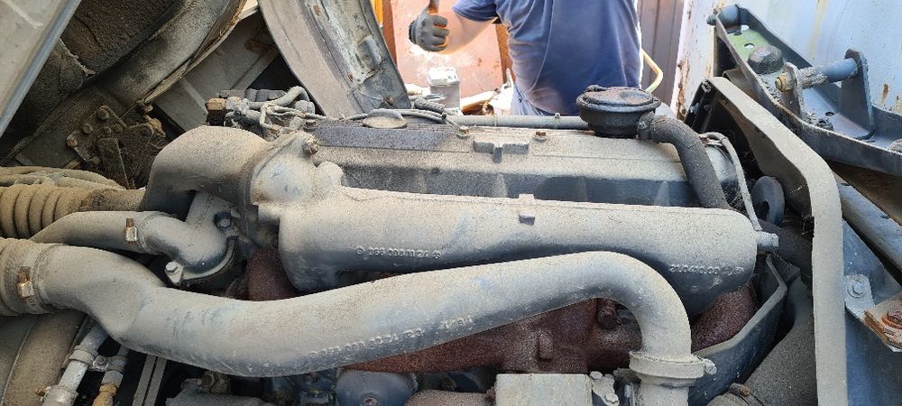 Mercedes 817 на части