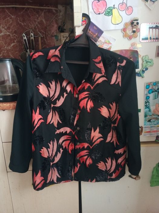 Продам рубашку женскую