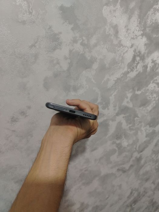 Honor x9c 8/256 holati ideal