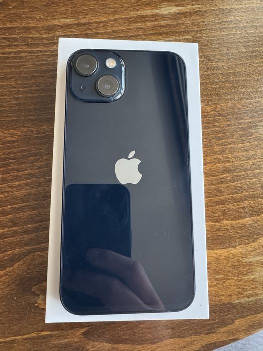 iPhone 13 128 GB Midnight