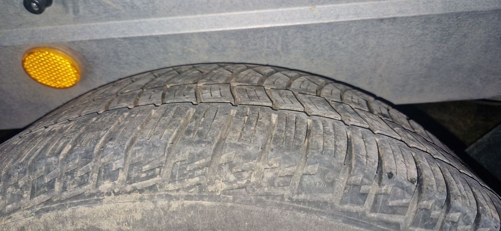 Roți BMW R18 cu anvelope