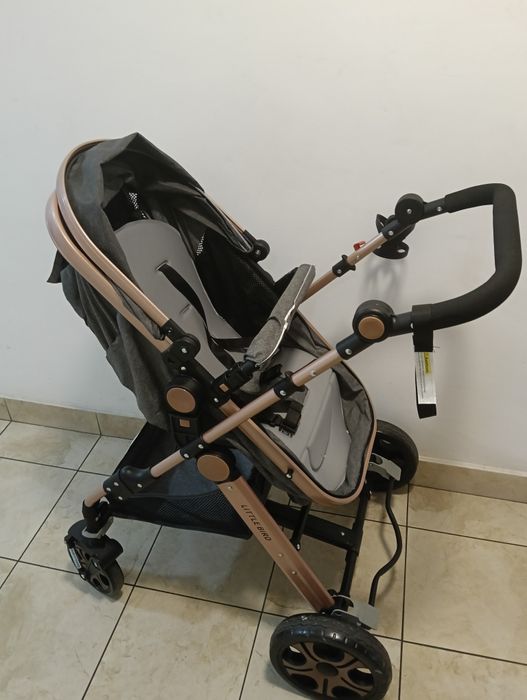 Cărucior 2in1 pentru copii .