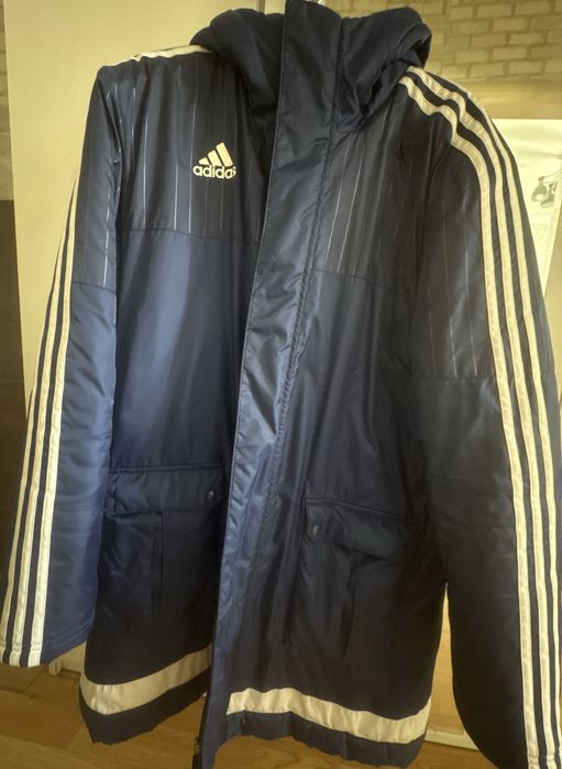 Адидас куртка оригинал