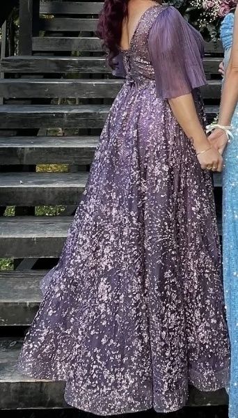 Vand rochie de mireasa si nasa