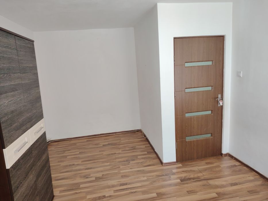 Închiriez apartament 2 camere ampoi 3