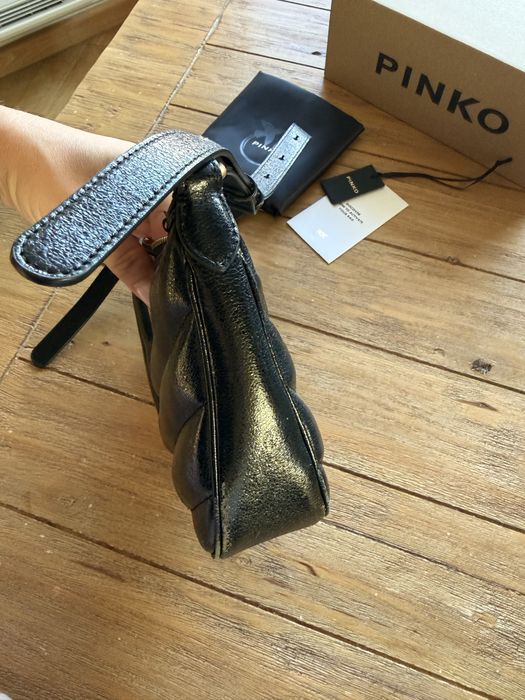 Pinko чанта 99€ с оригинална кутия и прахоторба