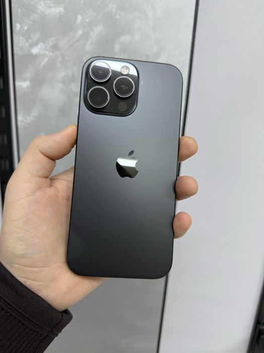 Iphone 16 pro max 256gb идеальный