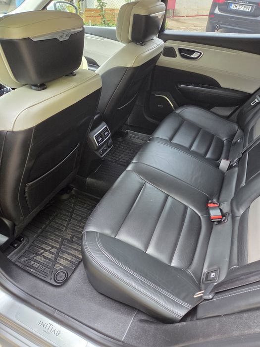 Renault Talisman Initiale Paris