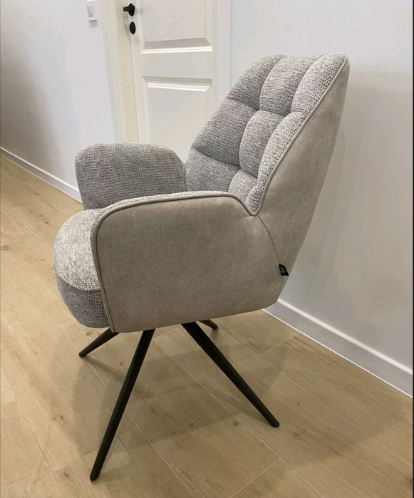 Офис стол  - въртящ се, нов