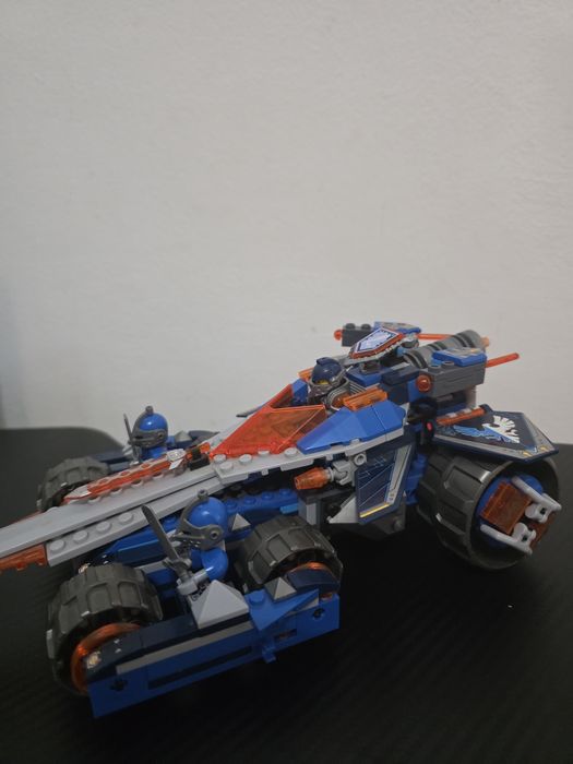 LEGO Nexo Knights 70315 - Clay's Rumble Blade