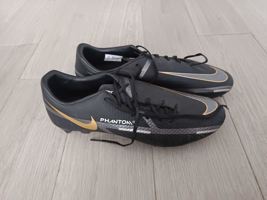 Ghete de fotbal Nike PHANTOM, NR 47,5