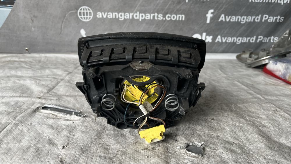 Volkswagen Passat 2005- еърбег