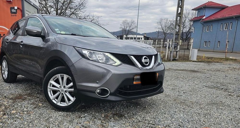 Nissan Qashqai Vând Nissan Qashqai 2014 in stare buna !