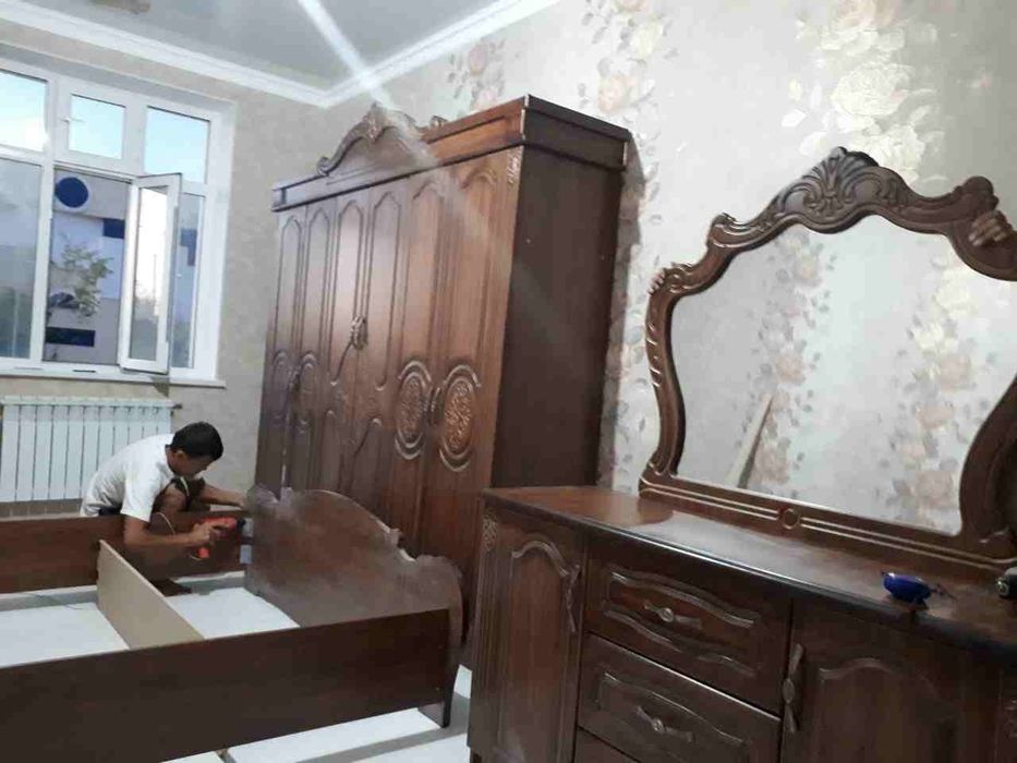 Спальни. Мебель есть в комплекте Шкаф трюма комплект