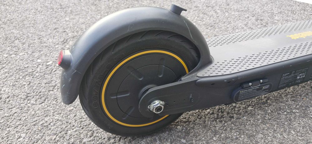Ninebot MAX G30 - в отлично състояние
