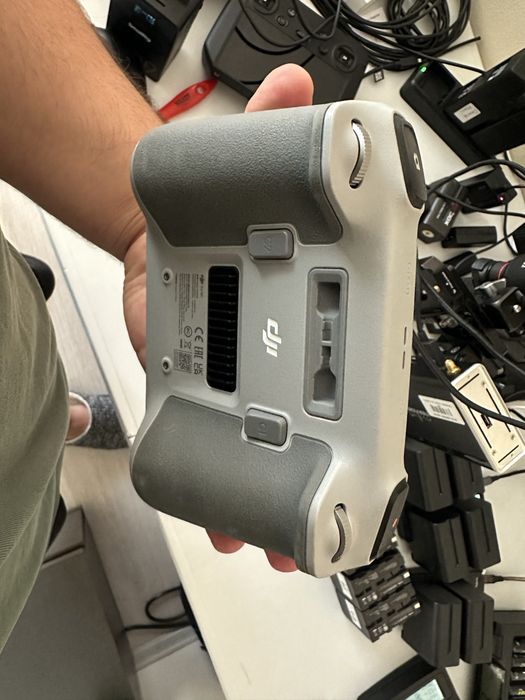 DJI RC RM330 дистанционно управление за дронове Mavic 3 / Pro / Classic, Mini 3 / Pro, Air 2S