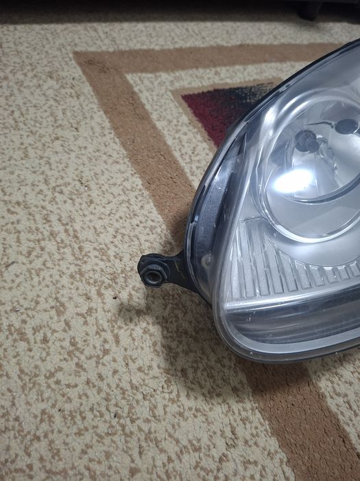 Продам фары vw golf 5 /Jetta 5