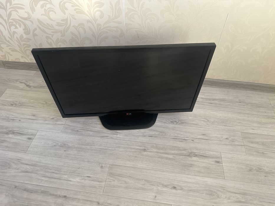 Lg 2014 год 32 диагональ