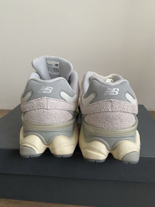 New Balance 9060 размер 43