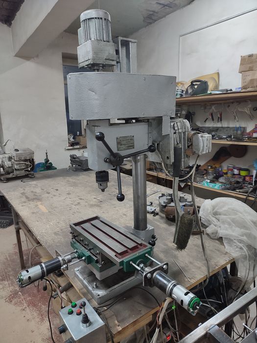 Сверлильный станок новый