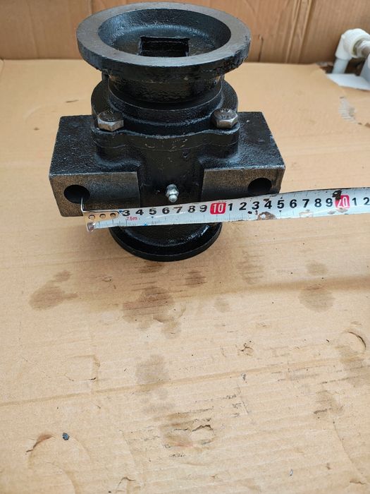 Lagăr ansamblat echipat cu rulment de 12