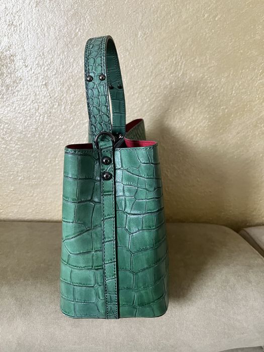 Зелена Дамска чанта от естествена кожа