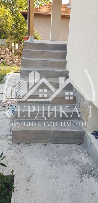 Продава се Къща в с. Саранци, Област София-област - 180 кв.м за 1345 €/кв.м - Снимка #6