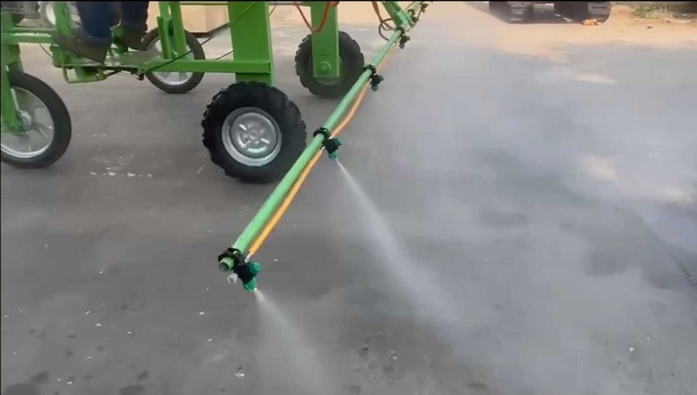 Опрыскиватель. Самоходный мини трактор. Purkagich. mini traktor