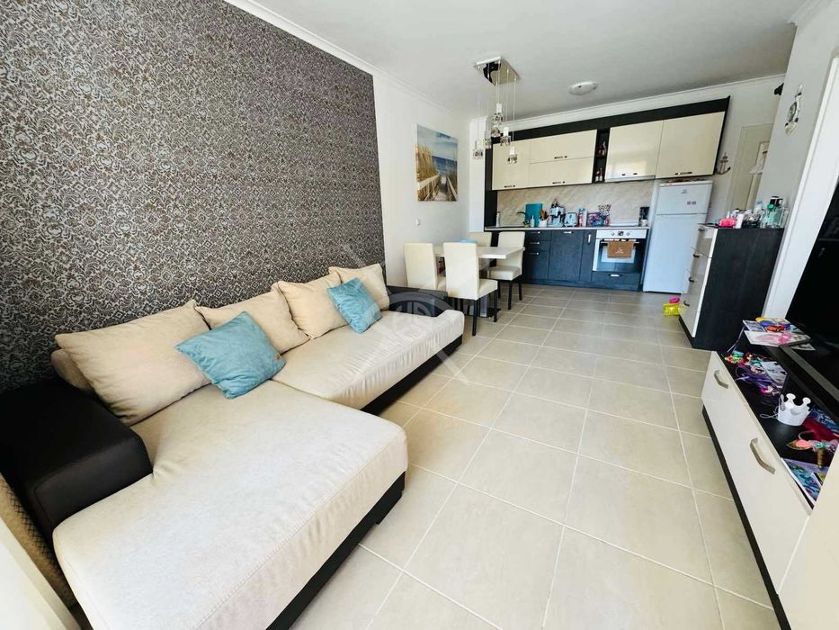 Продава се Двустаен апартамент в Созопол - 60 кв.м за 2067 €/кв.м - Снимка #2