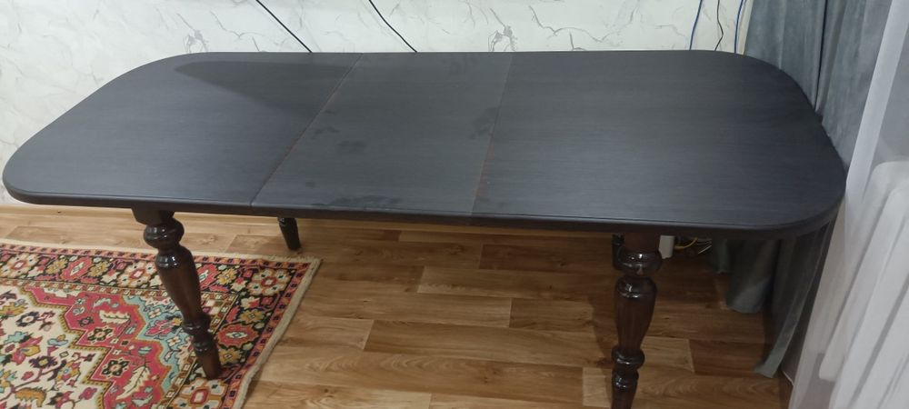 Продам стол раздвижной