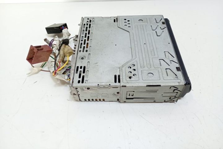 Radio  CD Player    seria
