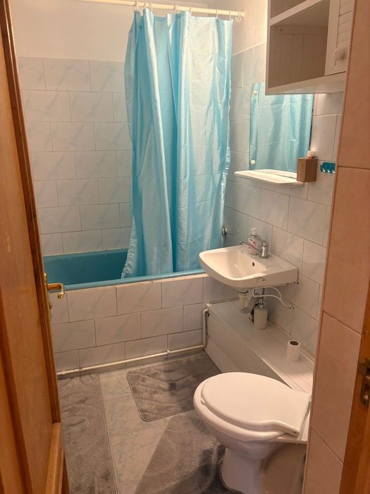 Închiriez apartament regim hotelier