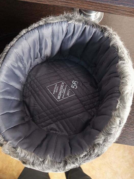 Каракульевая  шапка