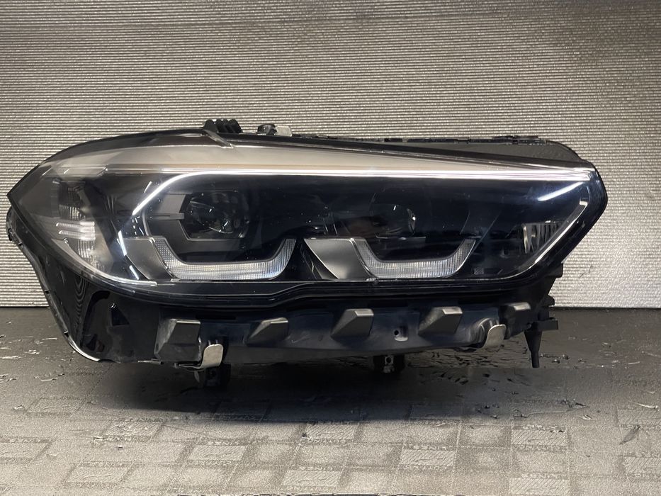 Far Bmw x5 g05 x6 g06 Led adaptive impecabil