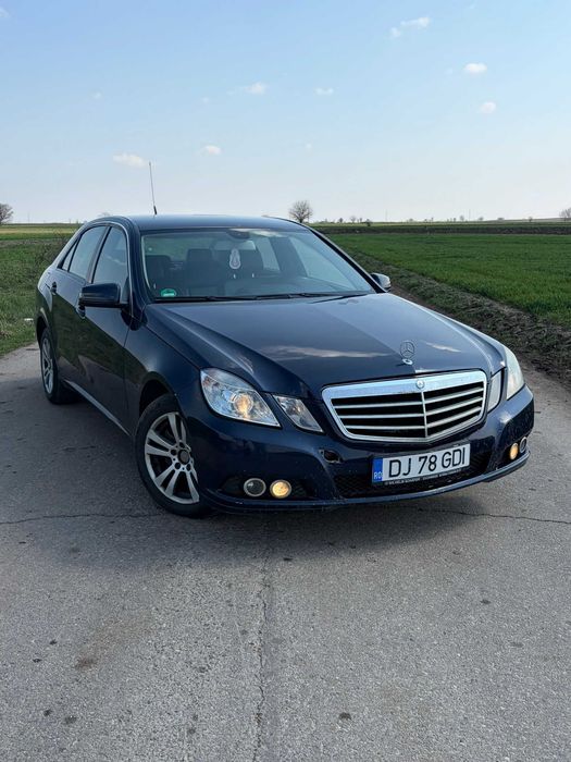 Mercedes benz E200