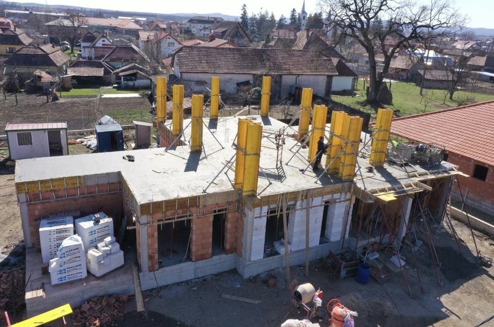 Panouri doka popi metalici de inchiriat