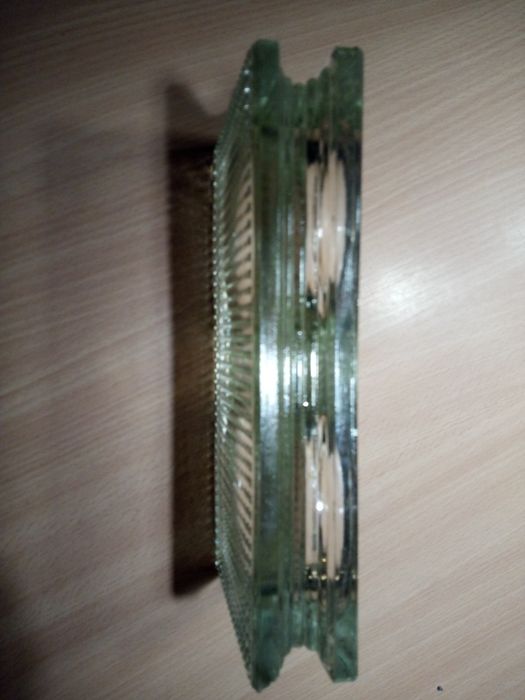 Стъклен органайзер (преспапие ) от 1989г.