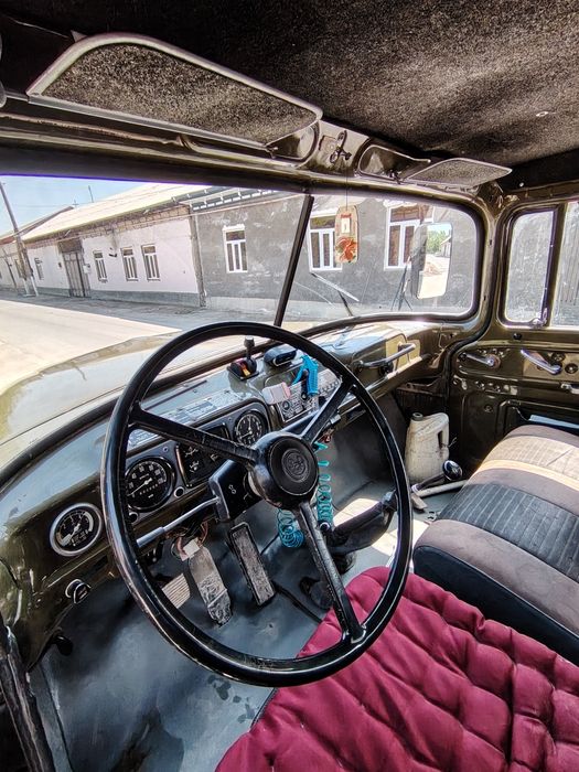 Zil 131 sotiladi