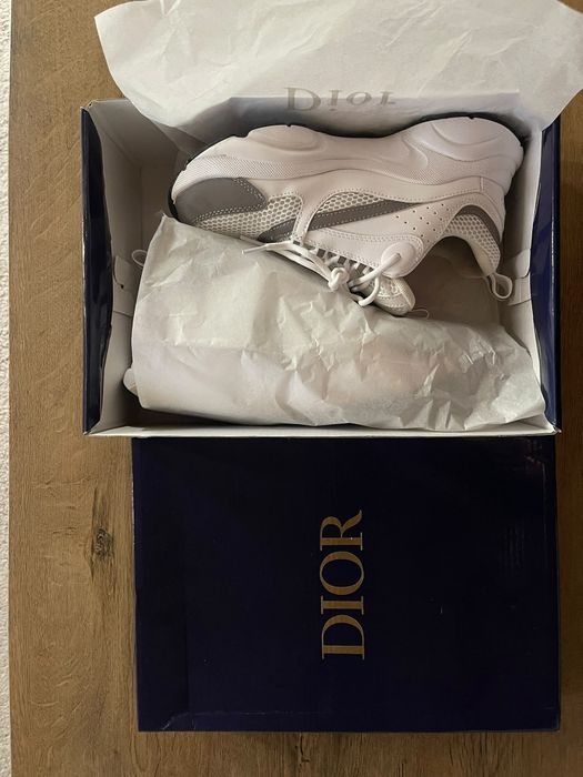 Dior B22 White Nr 40