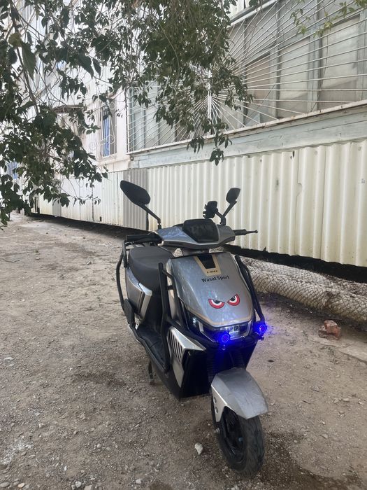 Skuter sotilad 380km