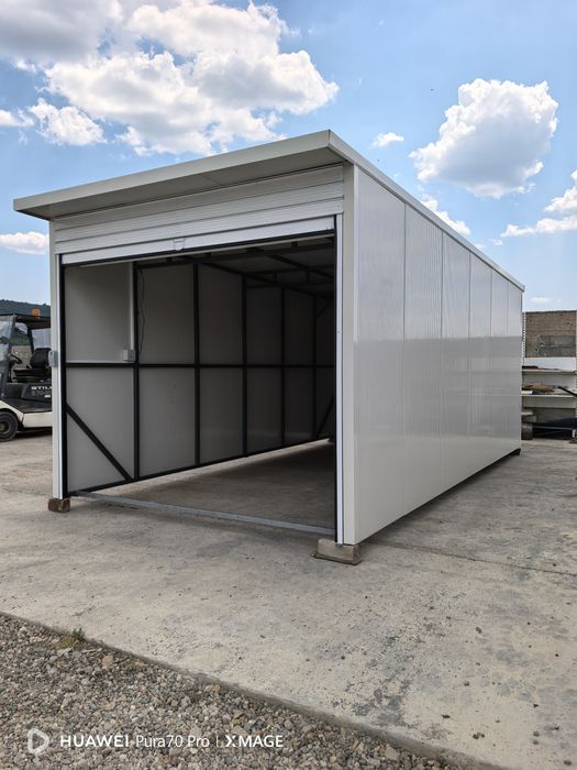 Произвежда гаражни клетки от термопанели