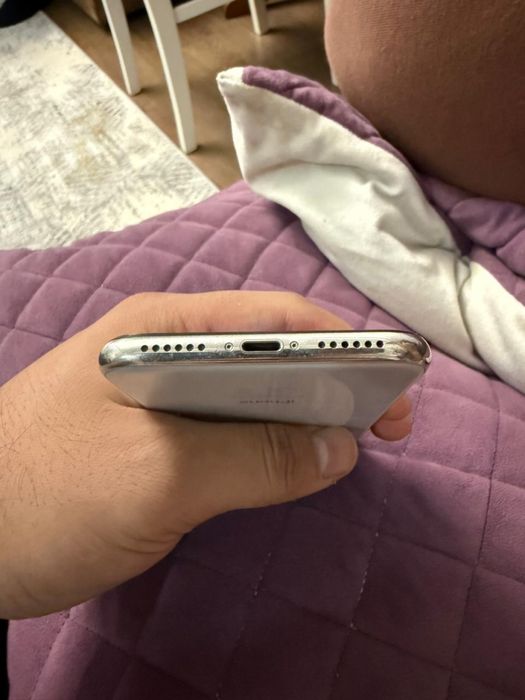 Iphone X в идеальном состоянии