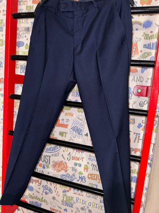 Продам турецкий костюм тройка