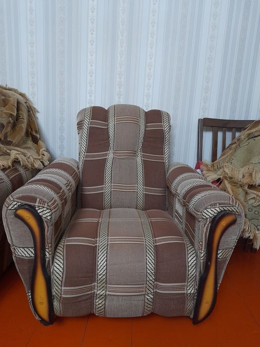 Диван,мини диван, 2кресло