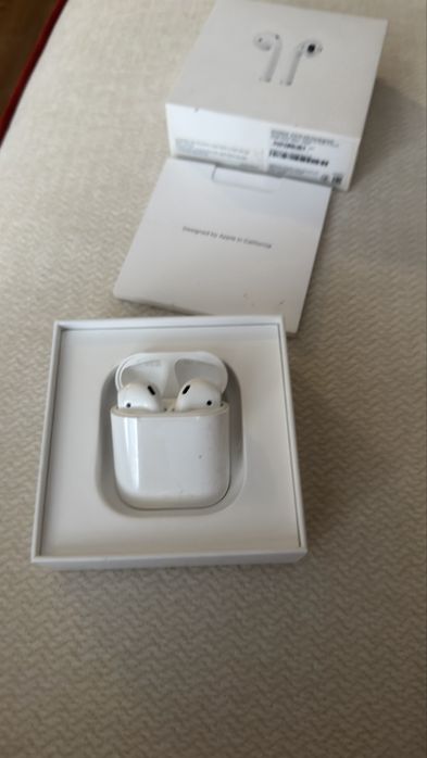 Airpods оригинал
