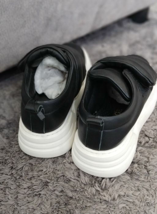 Последни размери ортопедични обувки  естествена кожа