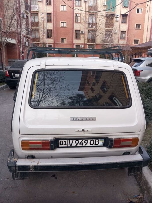 Niva sotiladi 1985yil