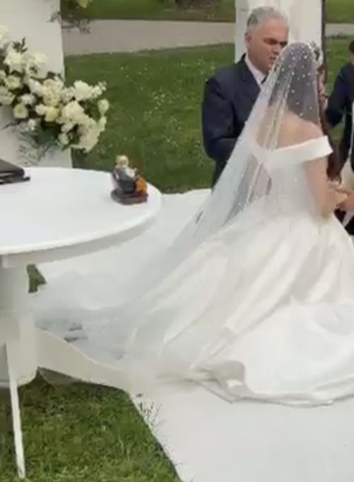 Rochita miresa stil printesa