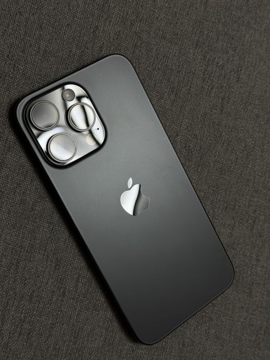 Продам Iphone 15 Pro Max