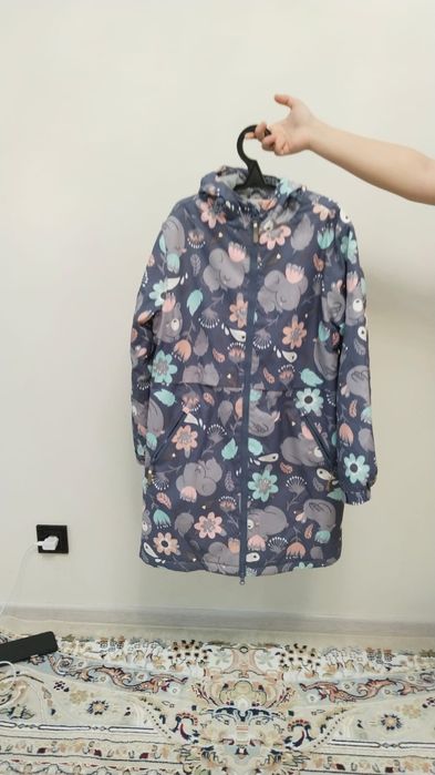 Продам пальто размер 146